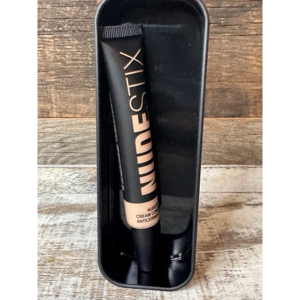 NUDESTIX Cream‎ Concealer – Shade Nude 2 – 10 ml